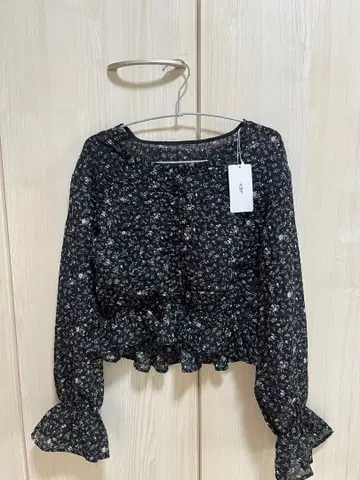 플라워 프린트 뷔스티에 블라우스