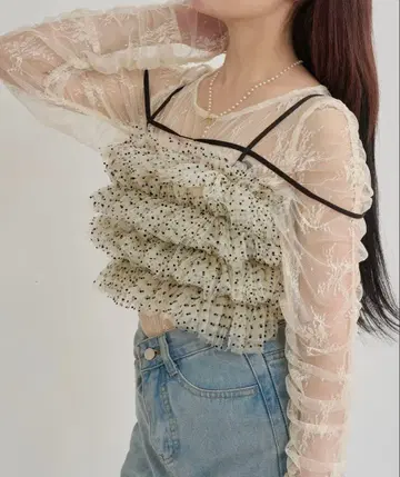 AmbreNeige 시어 도트 뷔스티에