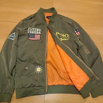AVIREX FLYING TIGERS MA-1 자켓 L 사이즈