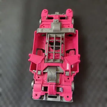 미니 사륜구동 프레키 벽 남기기 핑크 X 실버