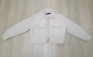 ZARA 보아 자켓 화이트