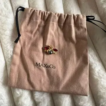 [ 미사용 새상품 ] M.A.X.&Co. 벌 모양 브로치