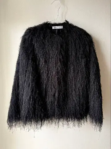 ZARA 블랙 프린지 샤기 가디건 S 사이즈