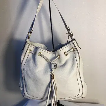 콜한 아이보리 레이디스 백