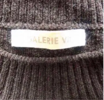 새상품급 TOMORROWLAND GALERIEVIE 캐시미어 니트