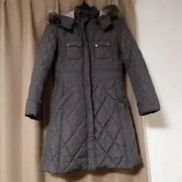 그레이 퀼팅 롱 코트 퍼 포함 117