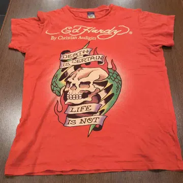 빨간색 에드하디 T셔츠