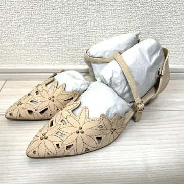 MELMO 꽃무늬 컷 아웃 샌들