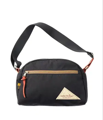 [ 새상품 완판템 ] KELTY CLASSIC 라운드 탑 숄더 백 M