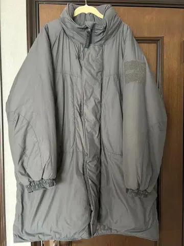 WILD THINGS 그레이 더 몬스터 후드티 사이즈 M