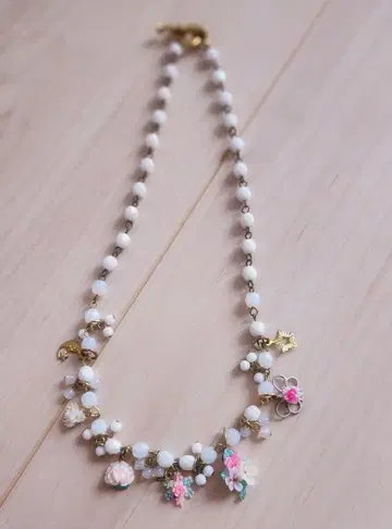 MICHU COQUETTE 카보숑 비즈 목걸이