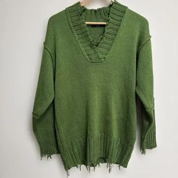 [ 미사용 새상품 ] EMODA 딥 V넥 크러쉬 니트