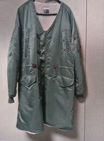 파세타즘 밀리터리 자켓