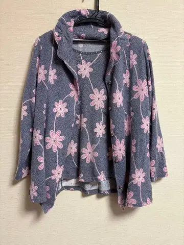 꽃무늬 니트 가디건 앙상블 (긴팔)