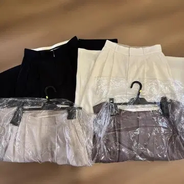 클레도나 턱 팬츠 4점 묶음 판매