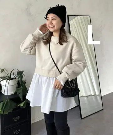 프로즈베일 프릴 슬리브 2way 도킹 맨투맨