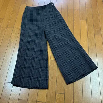 새상품급 잉게보그 체크 무늬 니트 와이드 팬츠