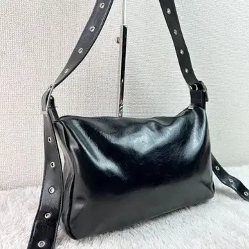 archive bag shoulder y2k fake leathe