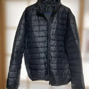 블랙 퀼팅 다운 자켓