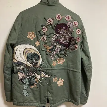 올리브 그린 밀리터리 자켓