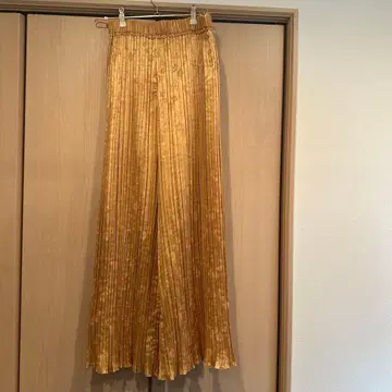 forte_forte 플리츠 와이드 팬츠 사이즈 0