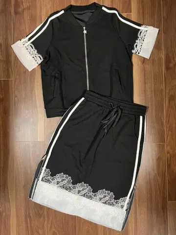 spicaglow 셋업 레이스 맨투맨 스커트