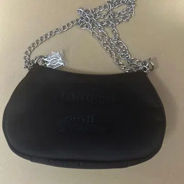 넘버 아이 숄더 파우치