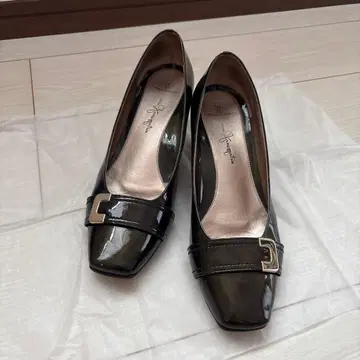 다크 그린 스퀘어토 펌프스