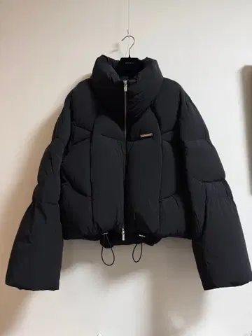 prankproject 블랙 다운 자켓 숏 기장