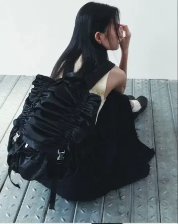 YAHN SISI Fairy Backpack (L) - Black