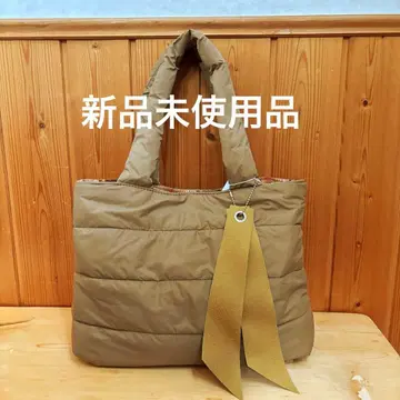 베이지 퀼팅 토트백