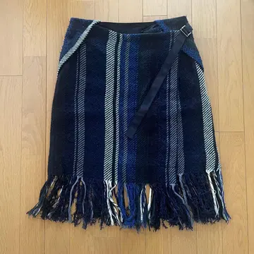 sacai 프린지 미니 스커트 러그 자카드 스커트