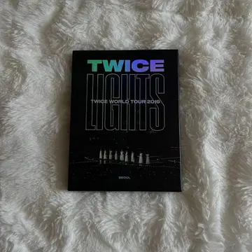 TWICE WORLD TOUR 2019 LIGHTS