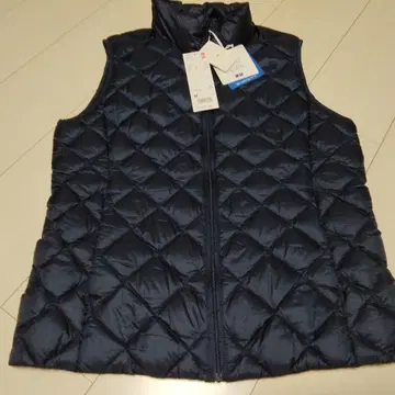 유니클로 다운 베스트 M 사이즈