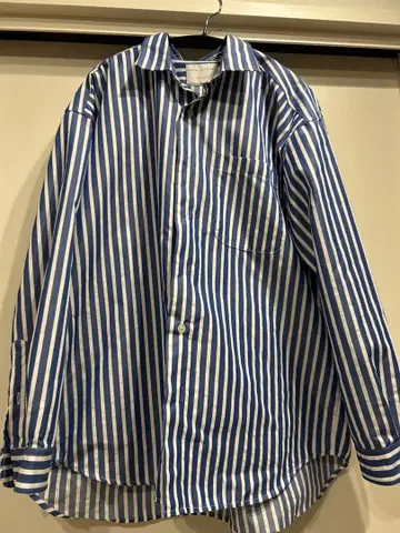 MANUAL ALPHABET 블루 화이트 스트라이프 긴팔 셔츠