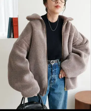 깔끔한 보아 스탠드 블루종 그레이