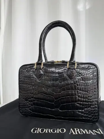 Giorgio Armani 크로커다일 핸드백