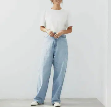 야눅 루즈 스트레이트 조안 24 FVS