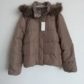 미사용 새상품 INGNI 퍼 탈부착 에코 다운 CT