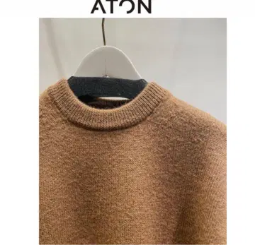 정가 7만 엔 ATON 알파카 캐시미어 니트