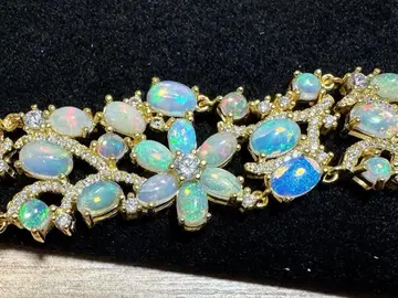 꽃 모티브 골드톤 오팔 팔찌