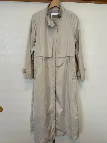 SHIPS quaranciel 베이지 코트