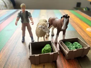 농장 피규어 세트 (말 양 농부 먹이)