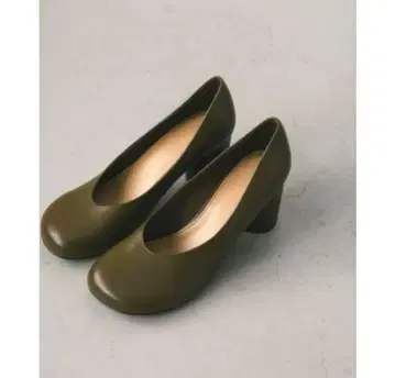 [ 미사용 새상품 ] STYLEMIXER 라운드 형태 펌프스