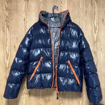 DUVETICA 듀베티카 후드 부착 다운 자켓 50 네이비