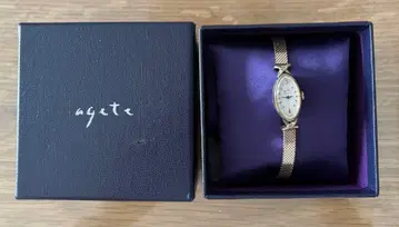 agete 골드 오벌 손목시계
