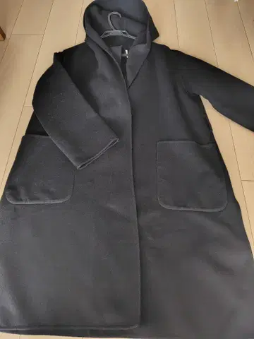 ORCIVAL 후드 부착 네이비 롱 코트