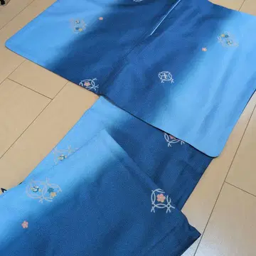 파란색 자수 코몬 워셔블 기모노 기모노 L 사이즈