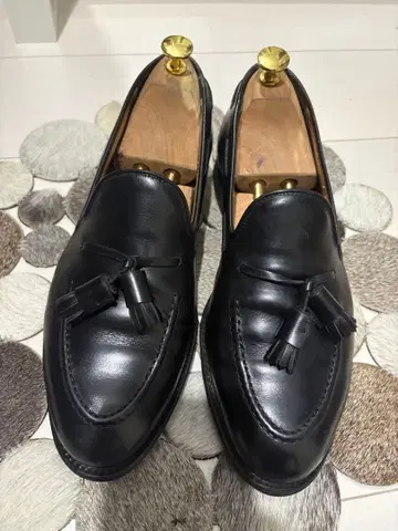 CROCKETT & JONES 블랙 로퍼 8E