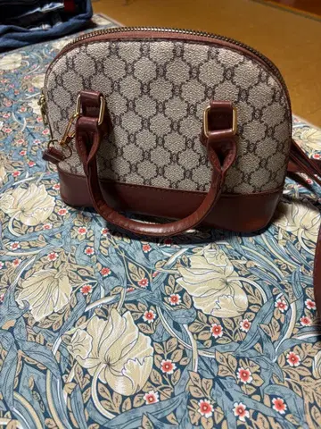 베이지/브라운 숄더백